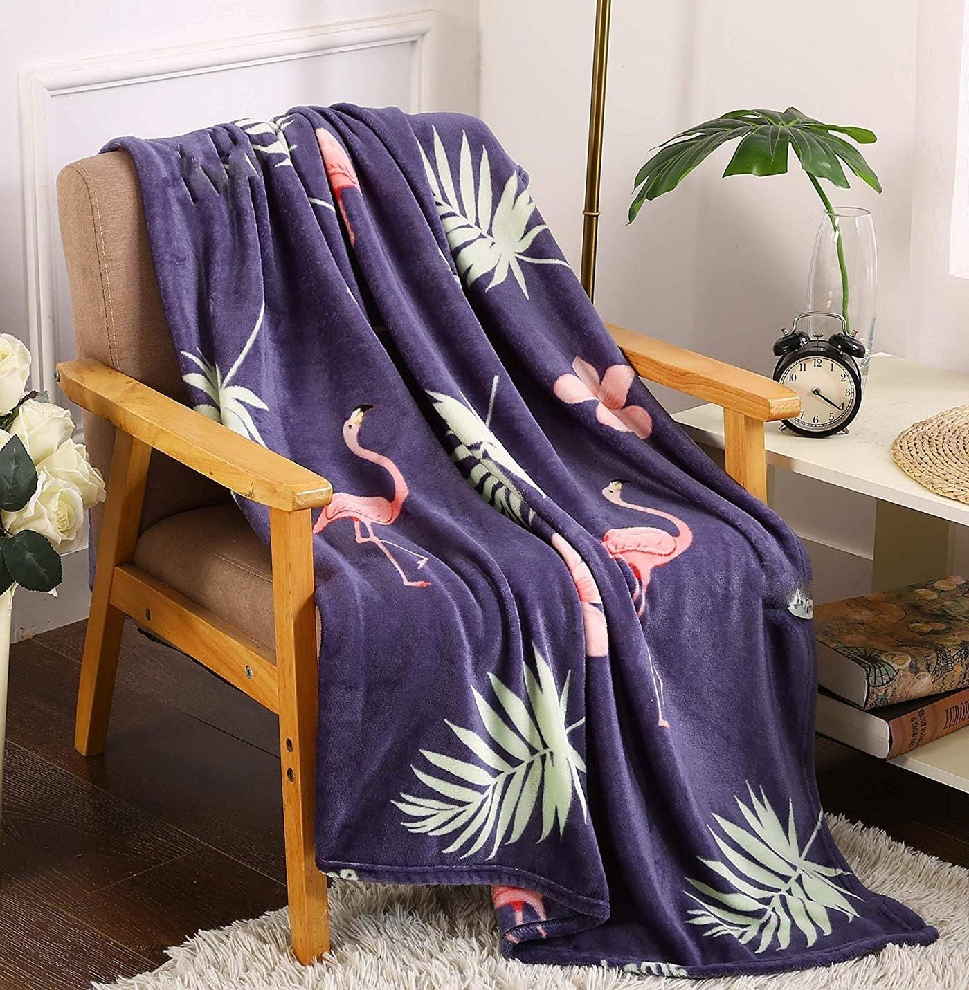 Summertime Fun Fleece Throw Blanket 50x60 – Soft & Lightweight