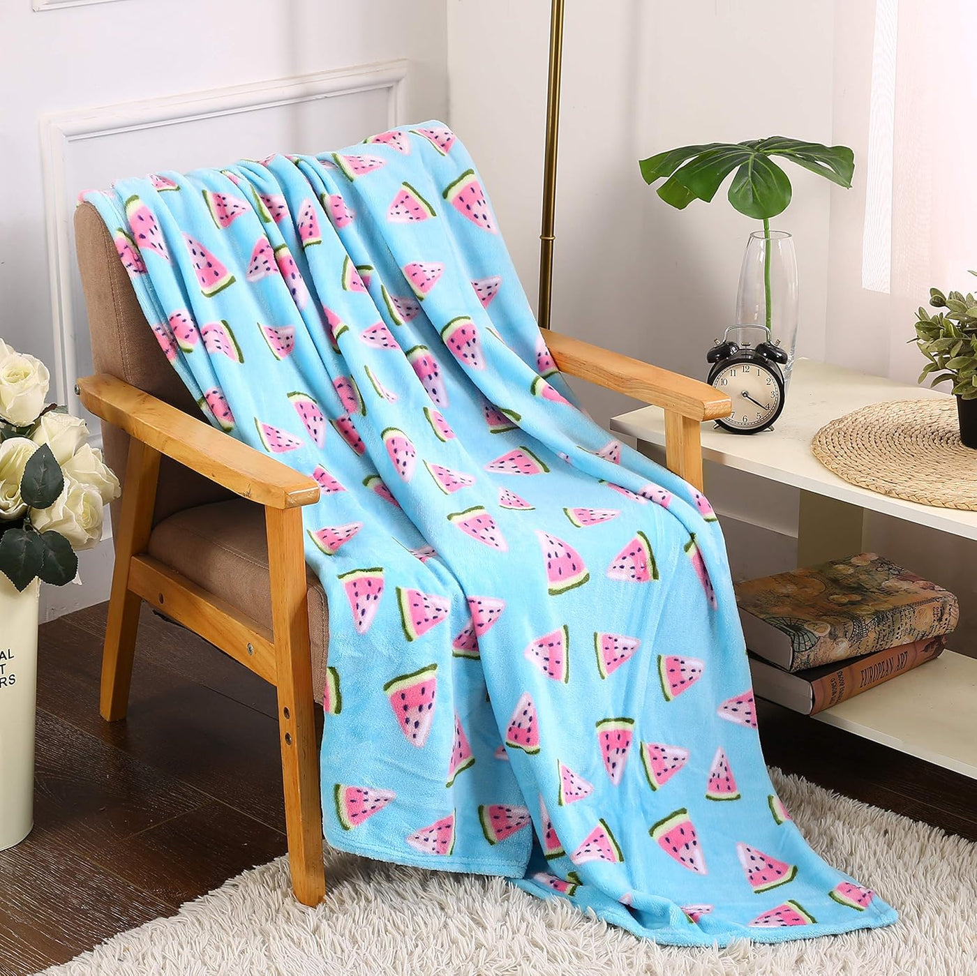 Summertime Fun Fleece Throw Blanket 50x60 – Soft & Lightweight