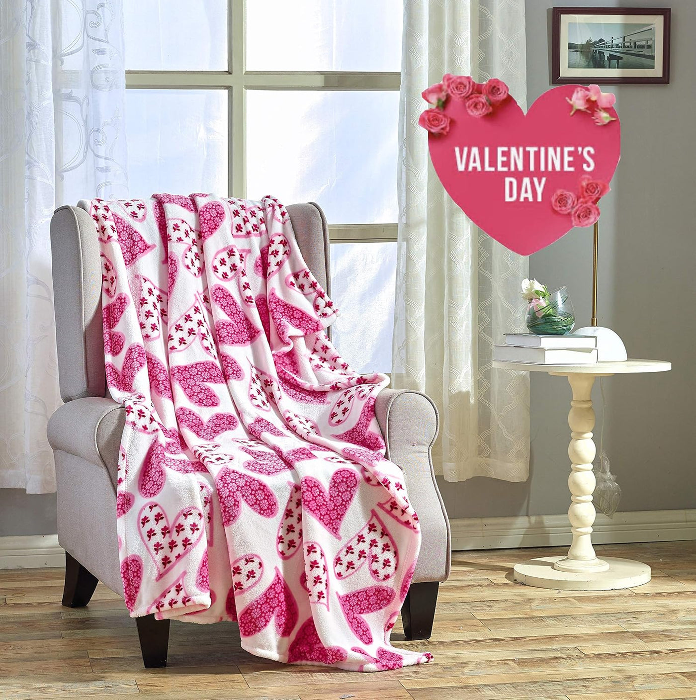 Ultra Plush Valentine's Day Heart-Themed Throw Blanket – Soft, Cozy, and Luxurious Fleece, 50" x 60"