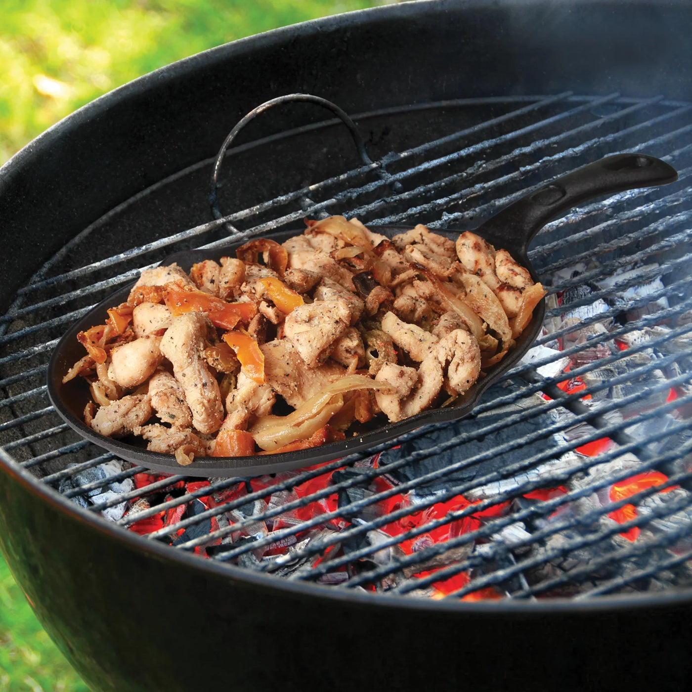 Jim Beam Cast Iron Skillet Set with Handle Mitt & Wood Trivet ...